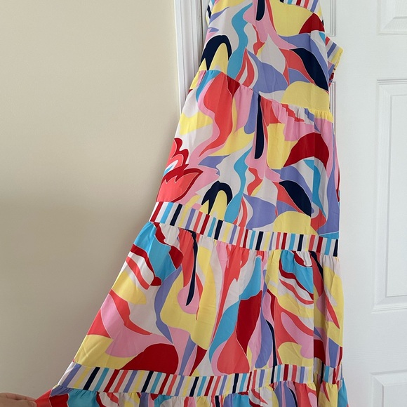 Summer Maxi Dress 💛 Size - Large - Picture 2 of 3